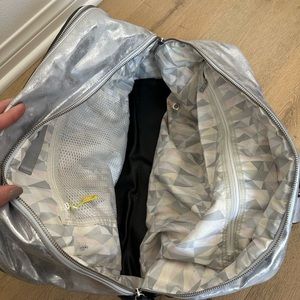 Lululemon duffel